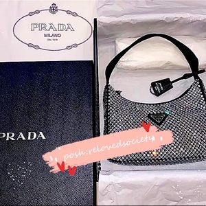 [SOLD] Prada re-edition crystal bag 💯 authentic!